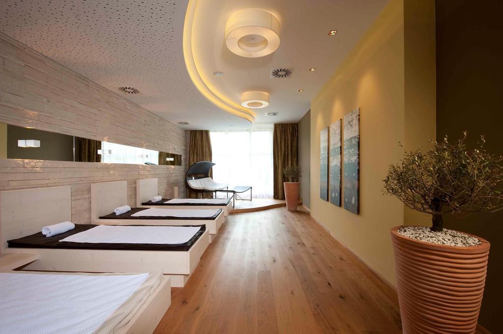 Hotel & Spa Sonne 상트칸지안 외부 사진